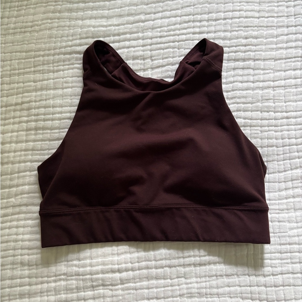 Old Navy MedHighneck Sports Bra Size Medium